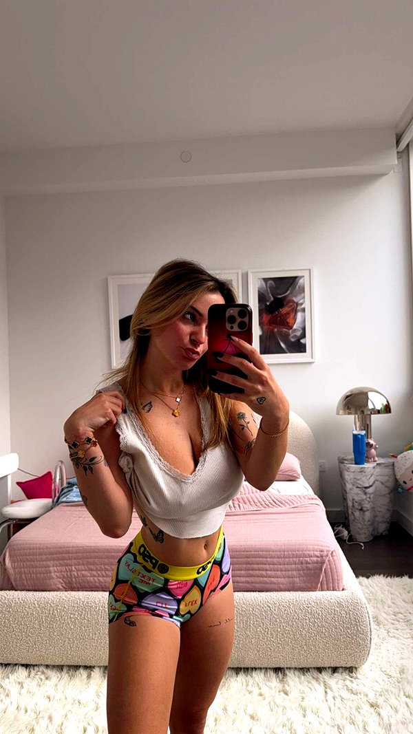 kaitlyn_krems snapchat image archive image
