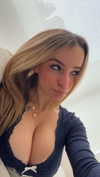 kaitlyn_krems Altpins Profile Picture