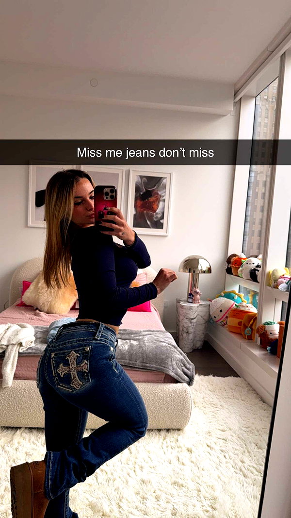 kaitlyn_krems snapchat image archive image