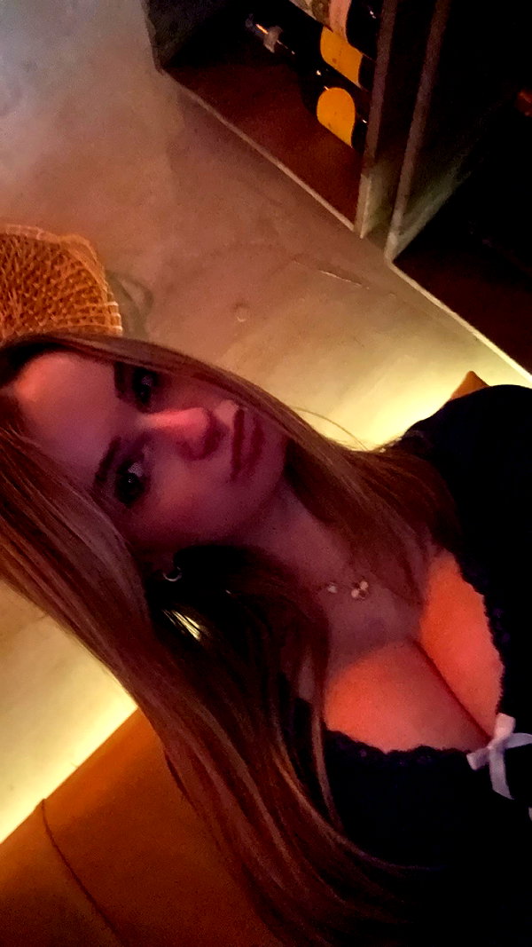 kaitlyn_krems snapchat image archive image
