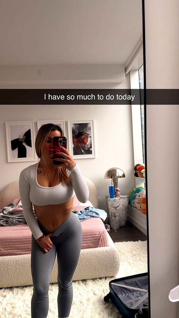 kaitlyn_krems snapchat image archive image