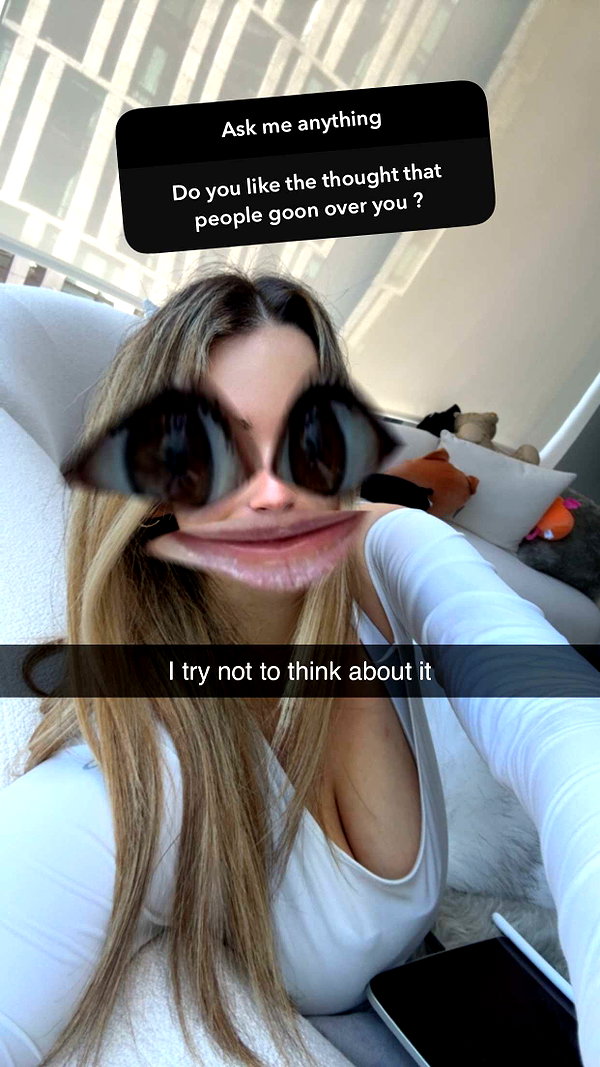 kaitlyn_krems snapchat image archive image