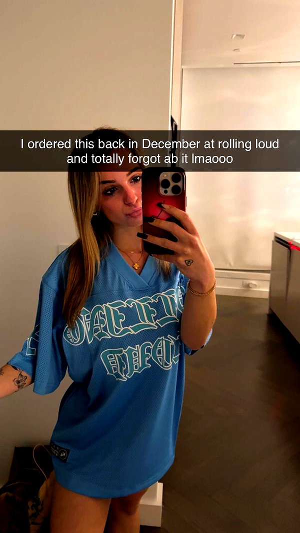 kaitlyn_krems snapchat image archive image