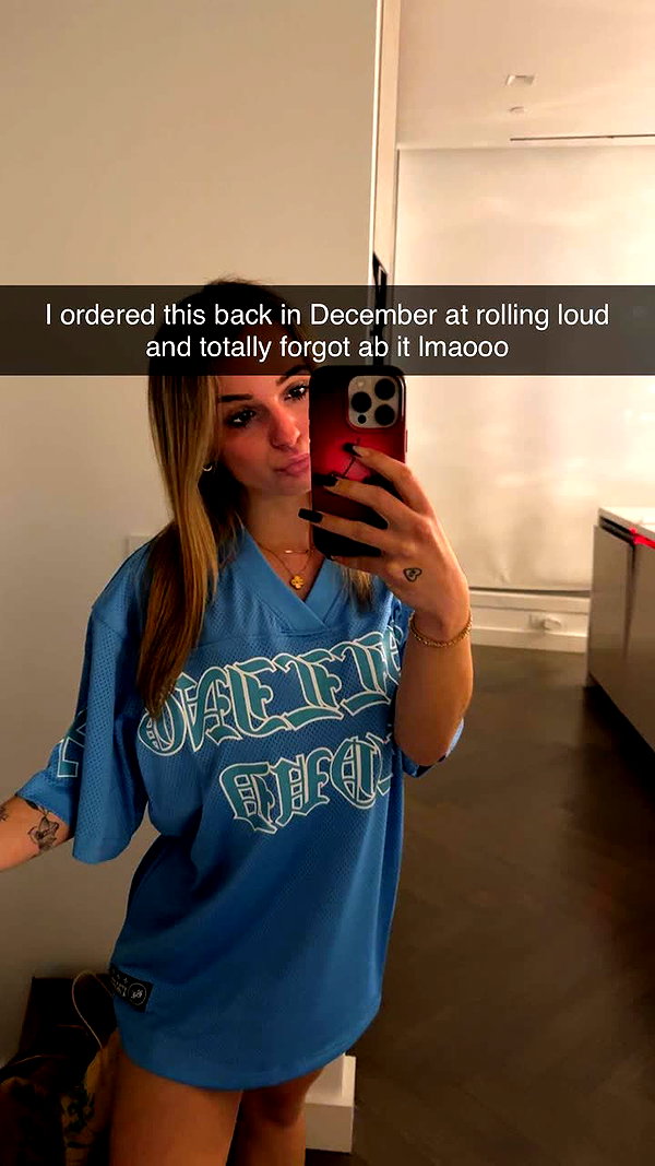 kaitlyn_krems snapchat image archive image