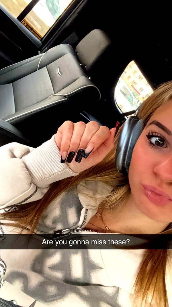 kaitlyn_krems snapchat image archive image