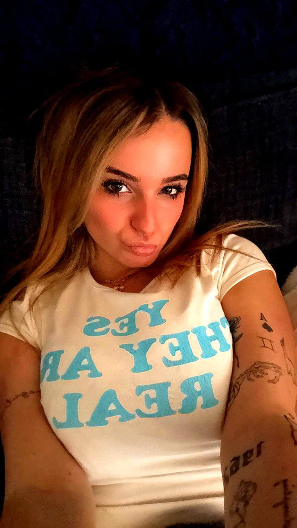 kaitlyn_krems snapchat image archive image