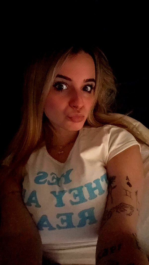 kaitlyn_krems snapchat image archive image