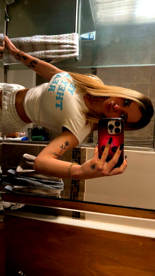 kaitlyn_krems snapchat image archive image