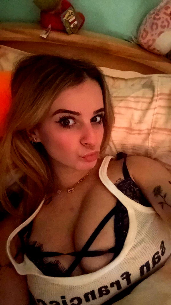 kaitlyn_krems snapchat image archive image