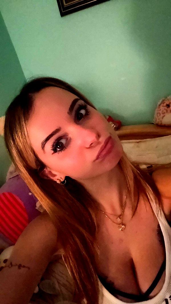 kaitlyn_krems snapchat image archive image