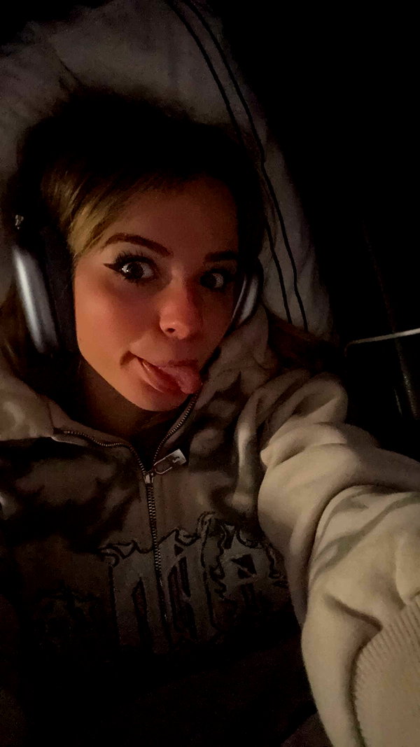 kaitlyn_krems snapchat image archive image