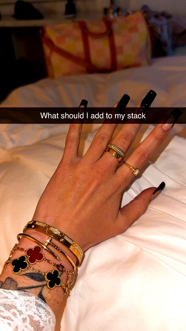 kaitlyn_krems snapchat image archive image