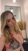 kaitlyn_krems Altpins Profile Picture