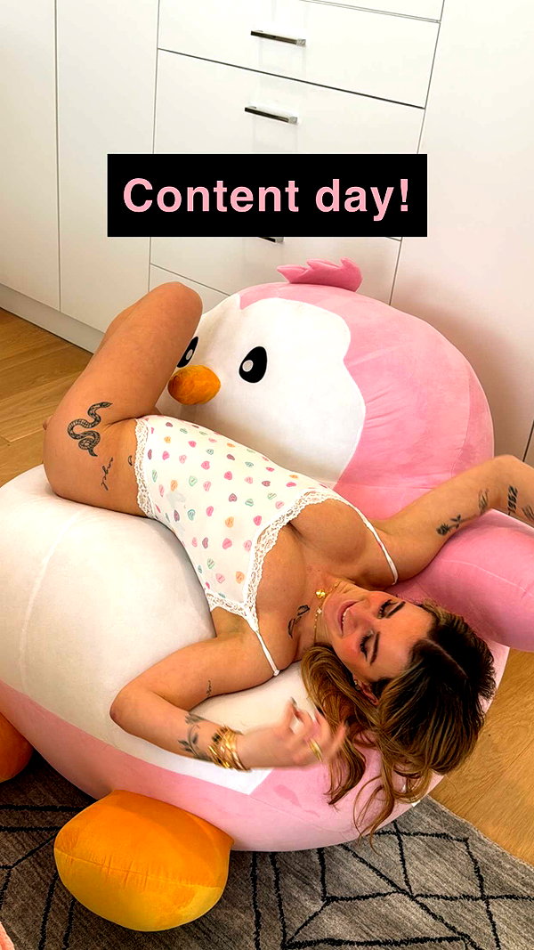 kaitlyn_krems snapchat image archive image