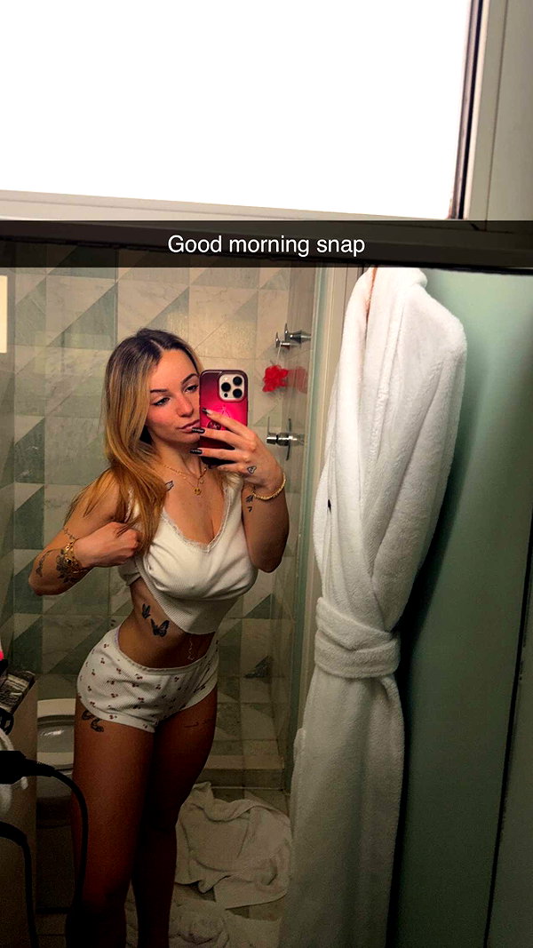 kaitlyn_krems snapchat image archive image