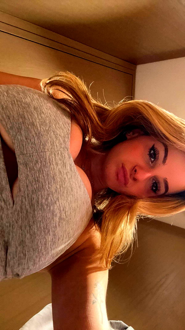 kaitlyn_krems snapchat image archive image