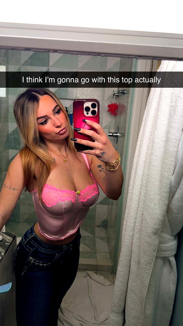 kaitlyn_krems snapchat image archive image