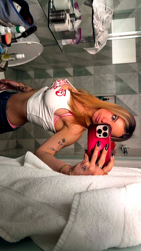 kaitlyn_krems snapchat image archive image