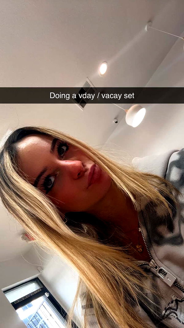kaitlyn_krems snapchat image archive image