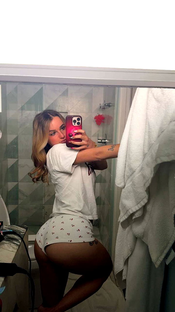 kaitlyn_krems snapchat image archive image