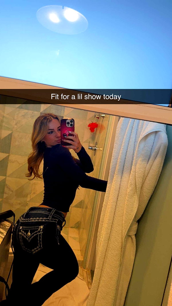 kaitlyn_krems snapchat image archive image