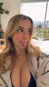kaitlyn_krems Altpins Profile Picture