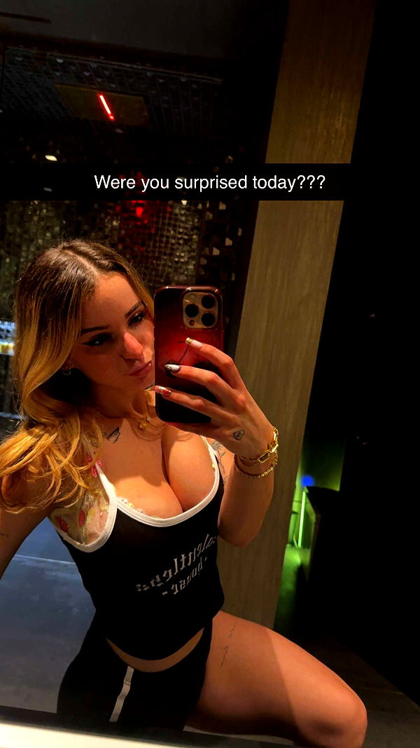 kaitlyn_krems snapchat image archive image