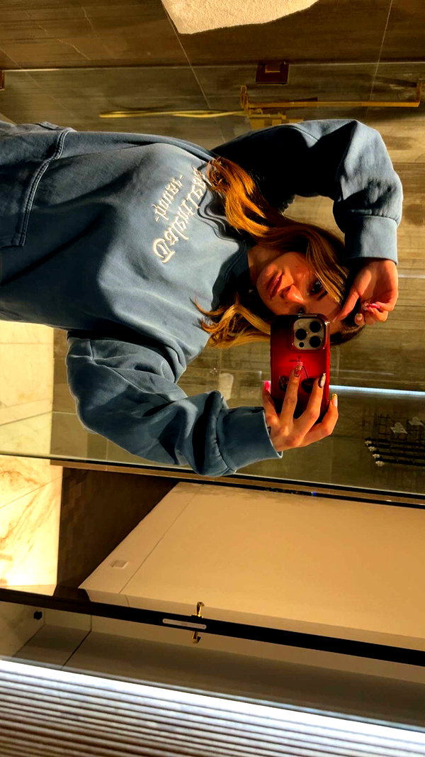kaitlyn_krems snapchat image archive image