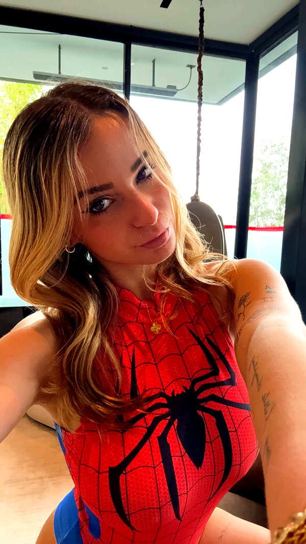 kaitlyn_krems snapchat image archive image