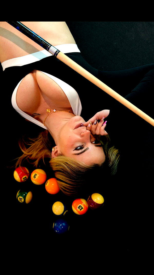 kaitlyn_krems snapchat image archive image