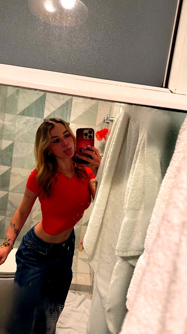 kaitlyn_krems snapchat image archive image