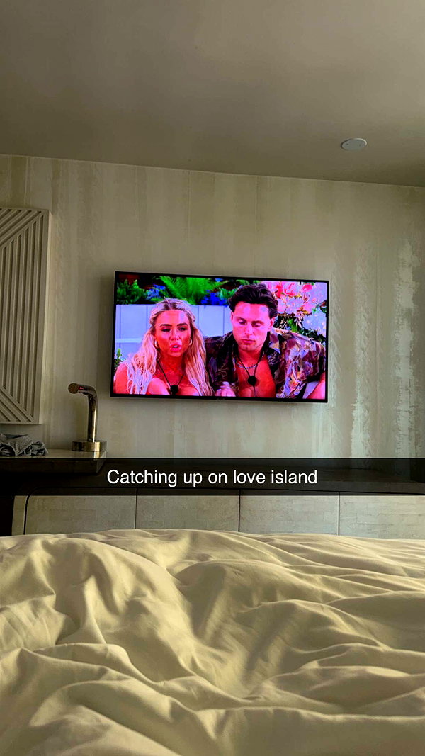 kaitlyn_krems snapchat image archive image