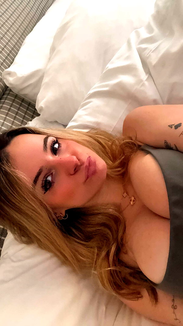 kaitlyn_krems snapchat image archive image