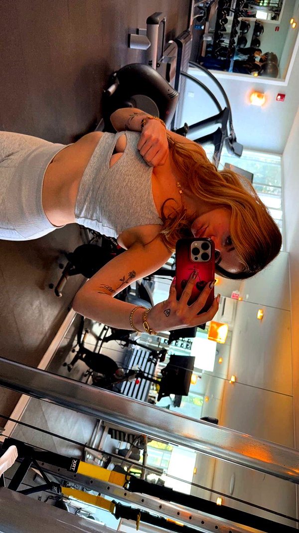 kaitlyn_krems snapchat image archive image