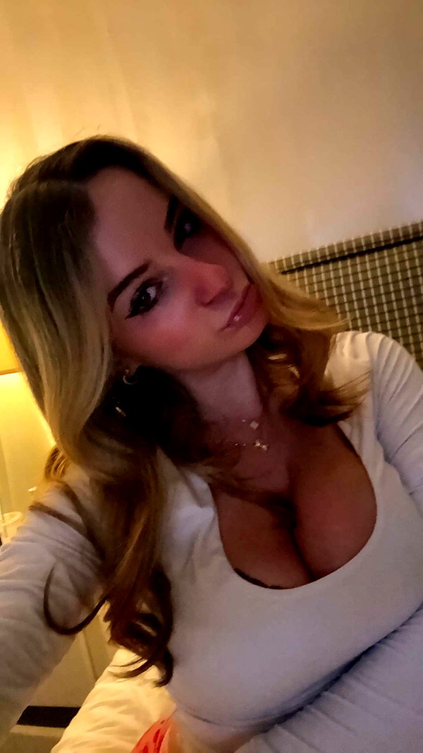 kaitlyn_krems snapchat image archive image