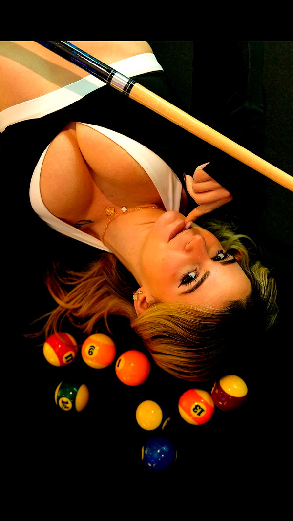kaitlyn_krems snapchat image archive image