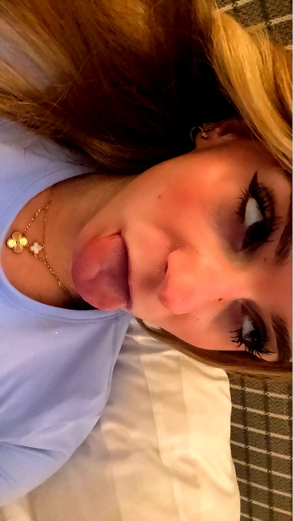 kaitlyn_krems snapchat image archive image