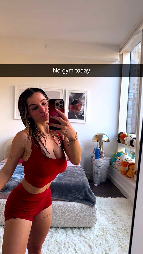 kaitlyn_krems snapchat image archive image