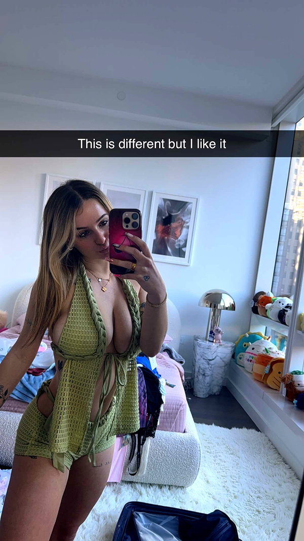 kaitlyn_krems snapchat image archive image