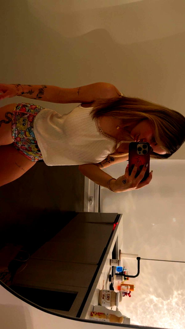 kaitlyn_krems snapchat image archive image