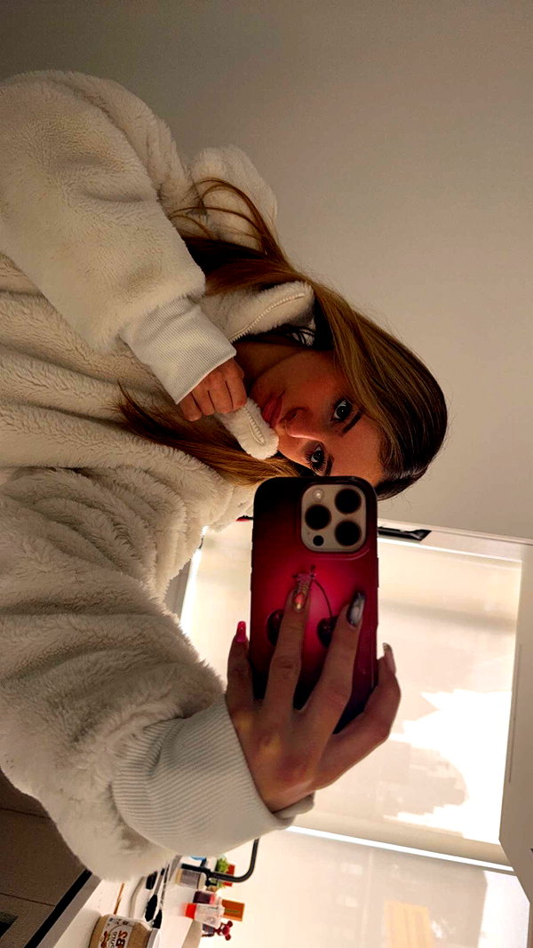 kaitlyn_krems snapchat image archive image