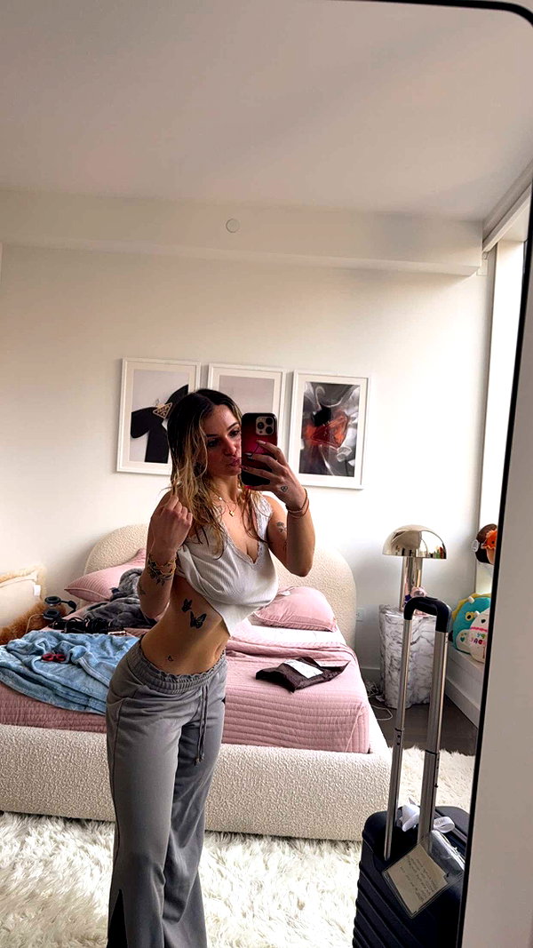 kaitlyn_krems snapchat image archive image