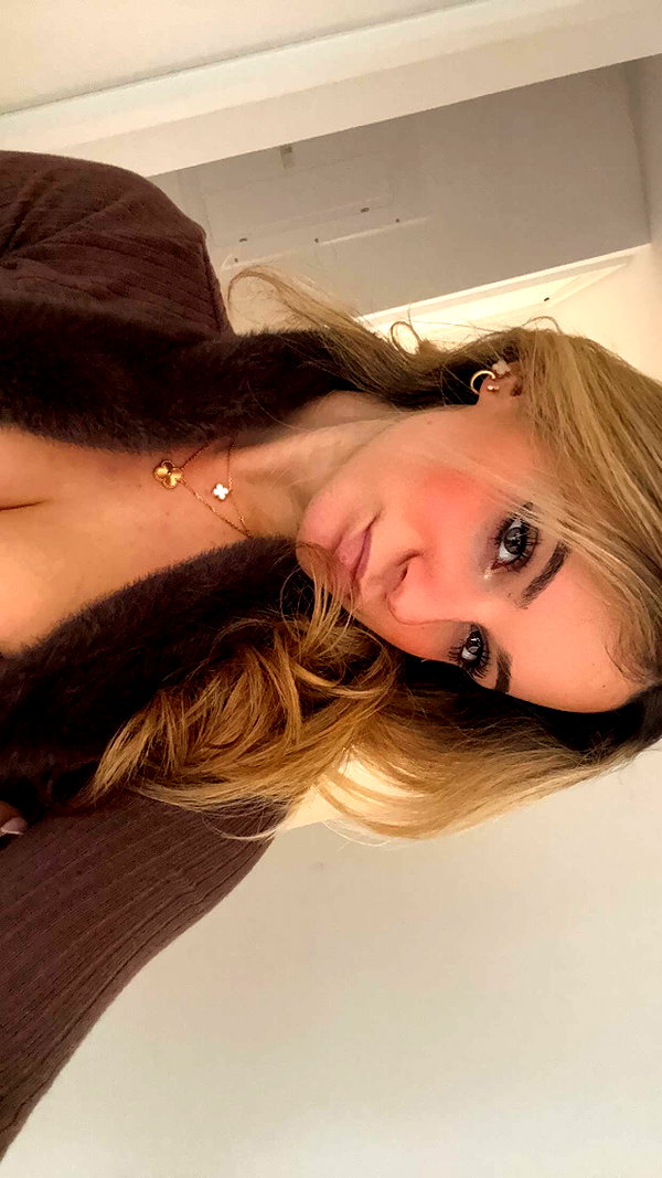 kaitlyn_krems snapchat image archive image