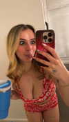 kaitlyn_krems Altpins Profile Picture