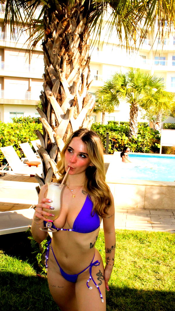 kaitlyn_krems snapchat image archive image