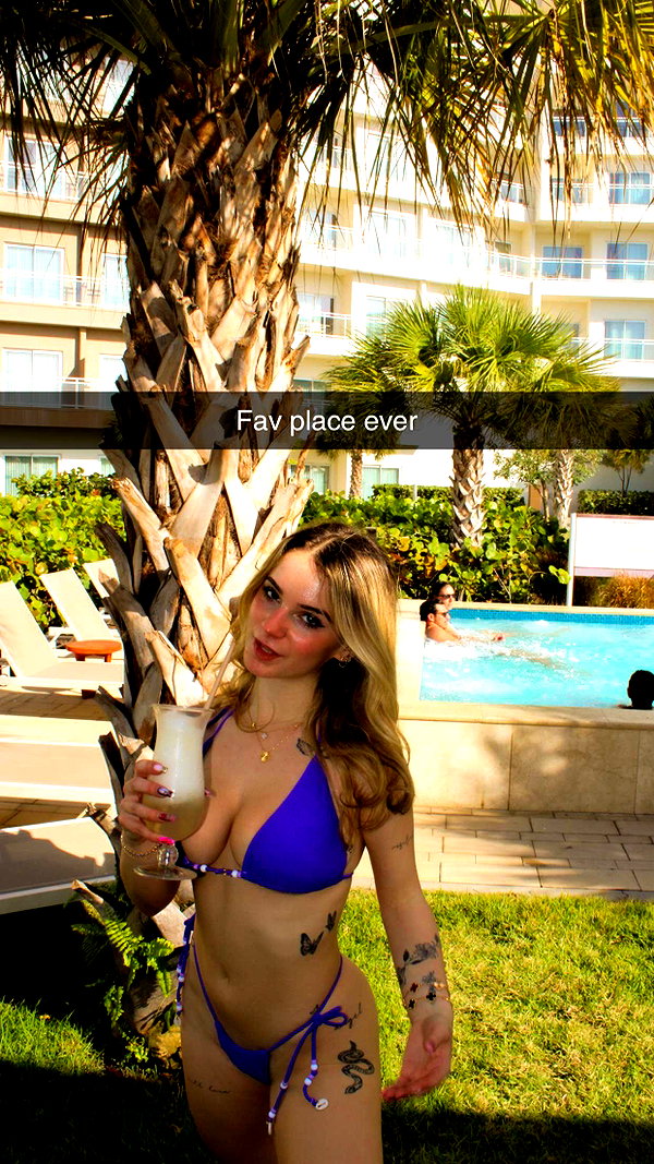 kaitlyn_krems snapchat image archive image