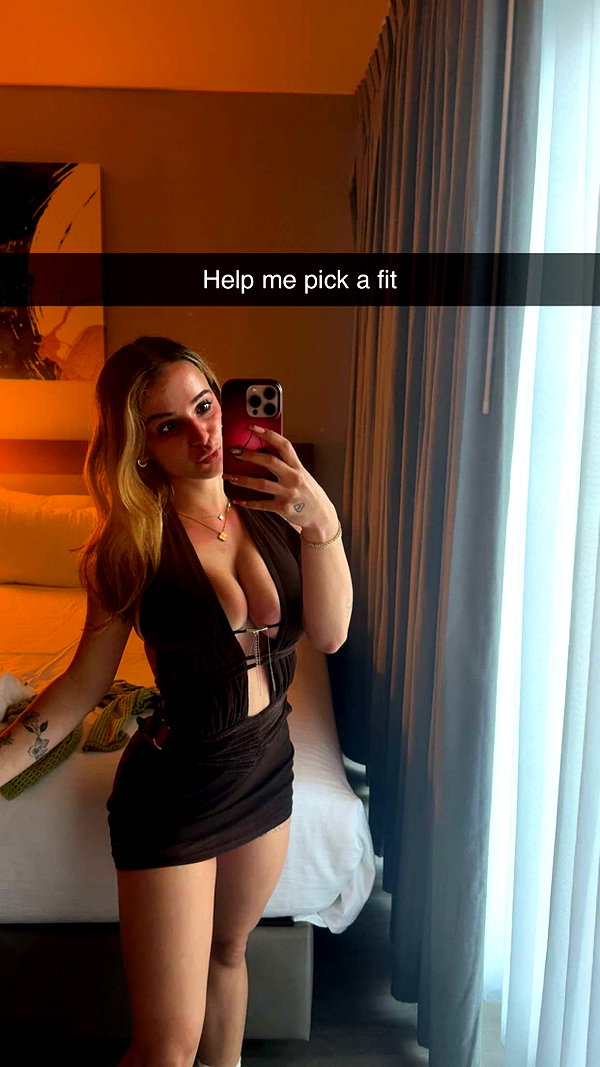 kaitlyn_krems snapchat image archive image