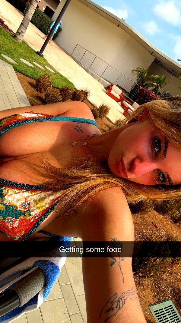 kaitlyn_krems snapchat image archive image