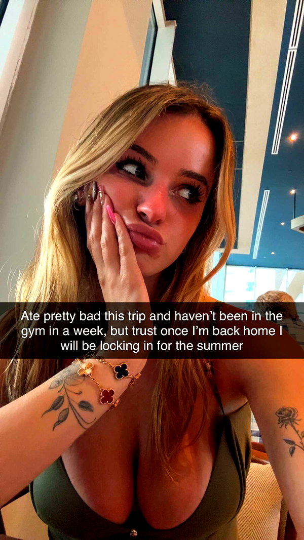 kaitlyn_krems snapchat image archive image