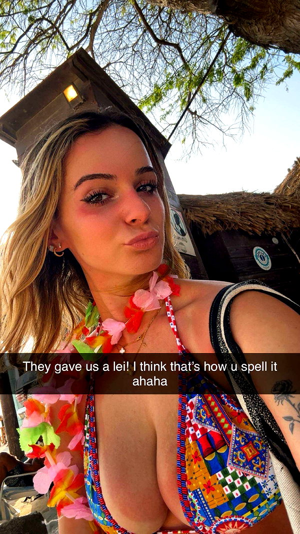 kaitlyn_krems snapchat image archive image